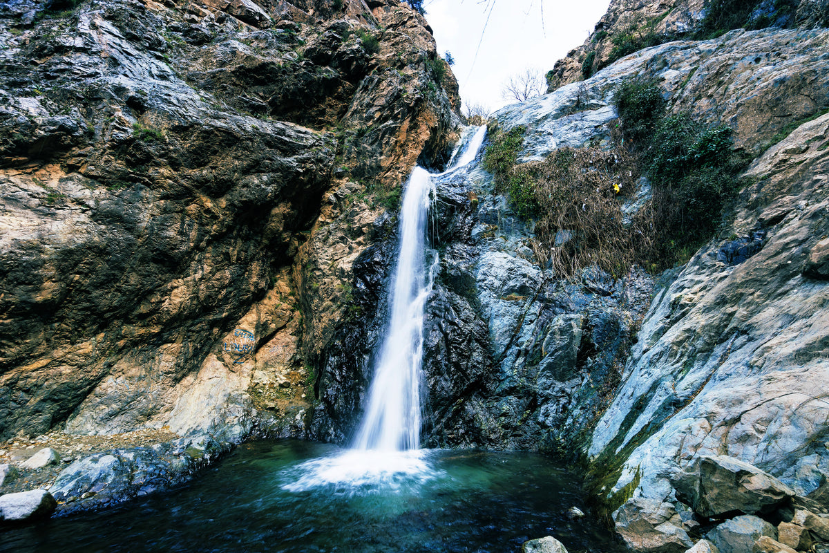 framedposter-print-moving-water-ii