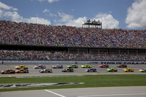 3-piece-canvas-print-in-nascar