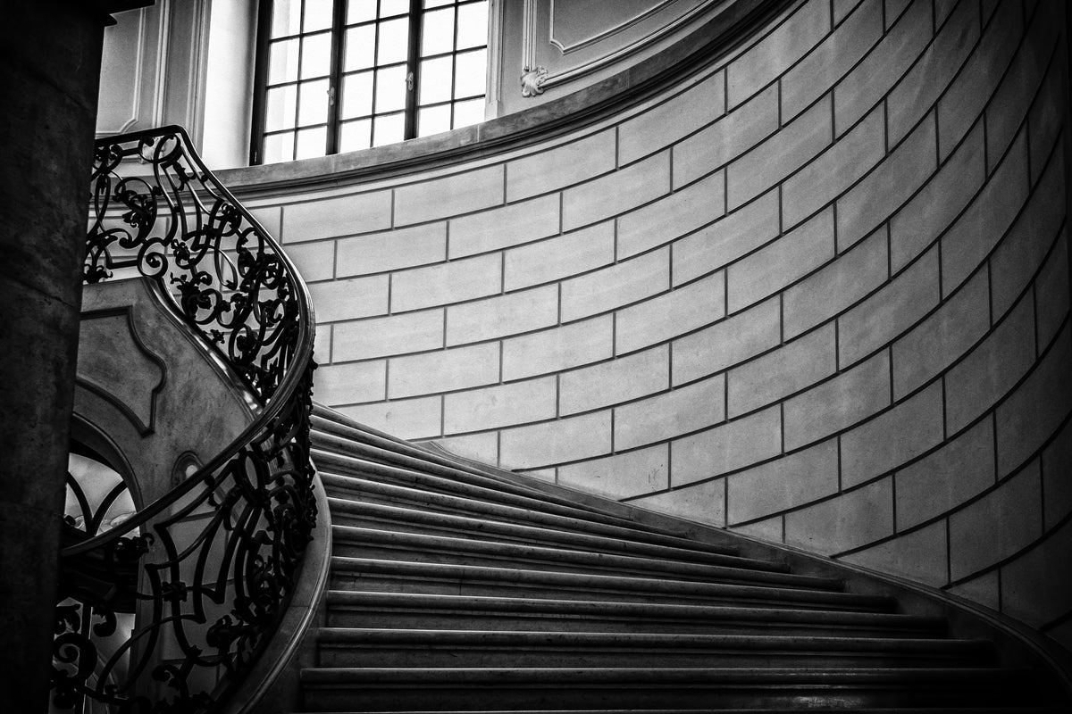 aluminium-print-noble-stairs