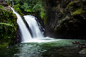 3-piece-canvas-print-waterfall-in-the-evening-light