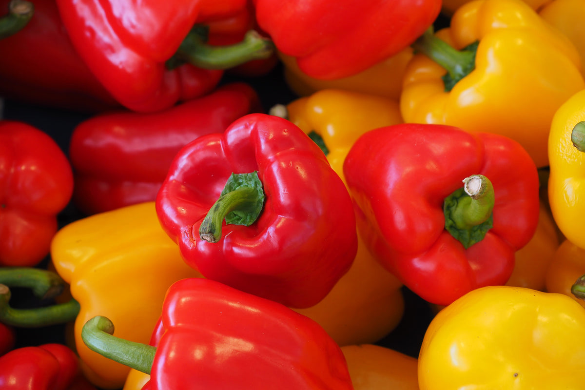 modern-3-piece-acrylic-print-fresh-sweet-pepper