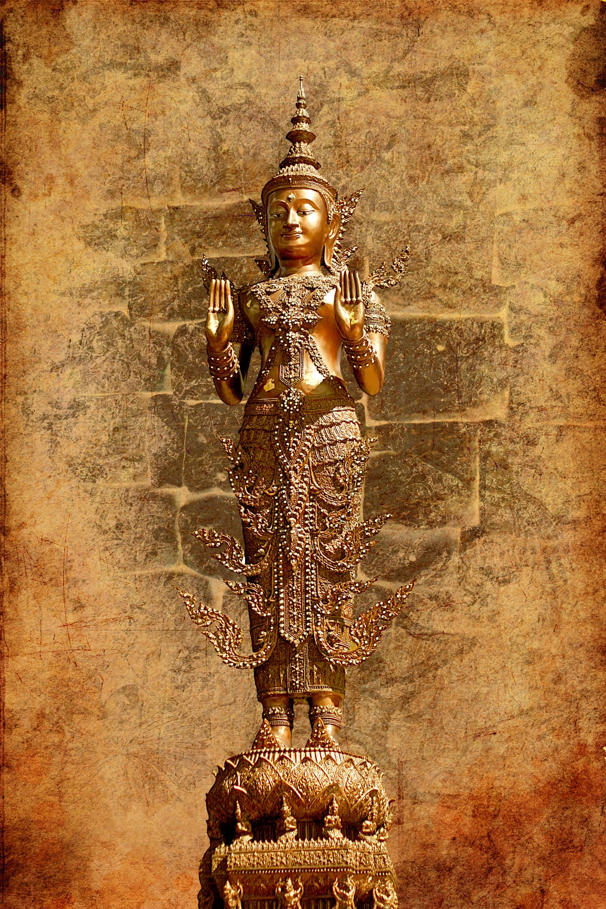 framedcanvas-print-golden-buddha-statue
