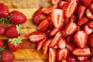 3-piece-canvas-print-fresh-strawberries
