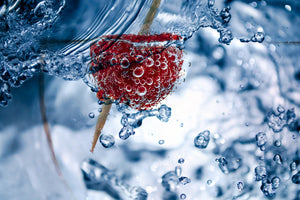 3-piece-acrylic-print-raspberry-in-the-water