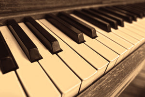 framedposter-print-at-the-piano